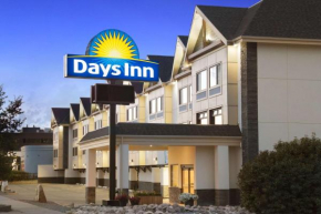 Days Inn by Wyndham Calgary Northwest Calgary